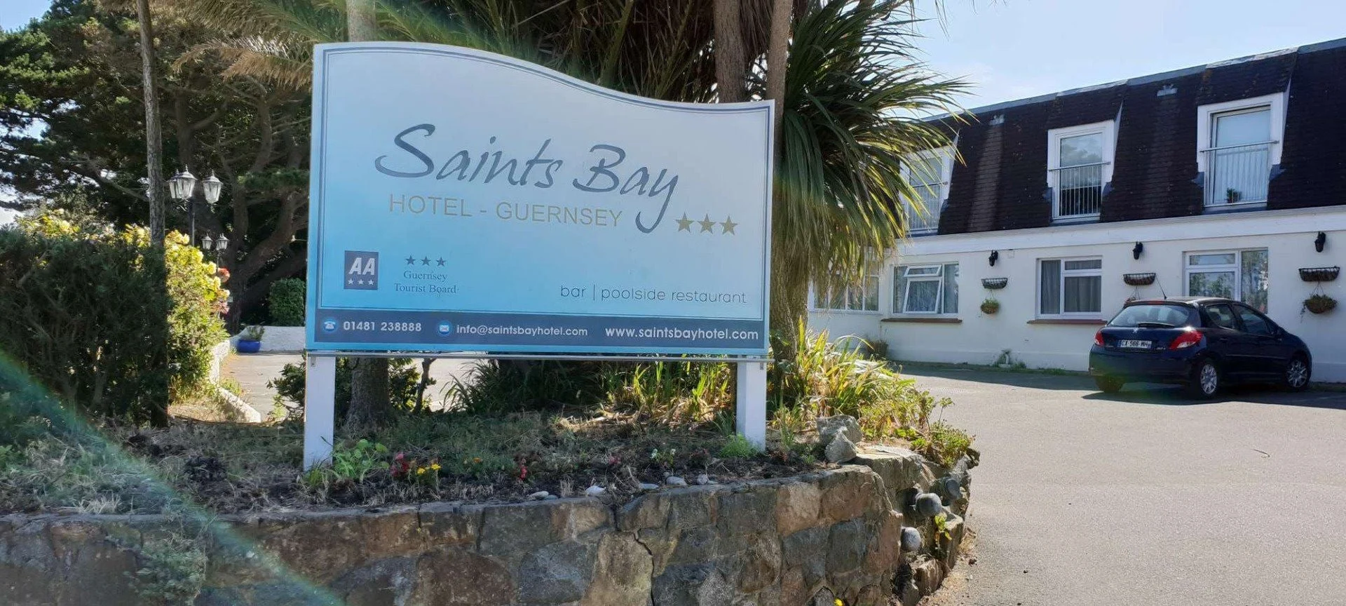 Hotel Saints Bay