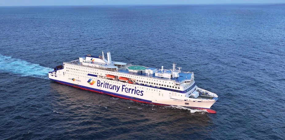Ferry naar de Kanaaleilanden